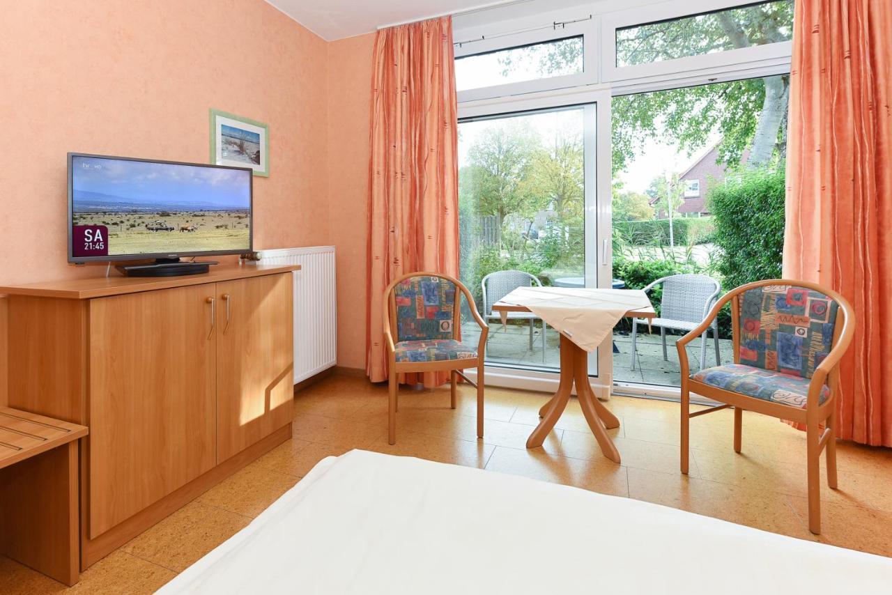 בנסרסיל Hotel-Pension Altes Siel מראה חיצוני תמונה